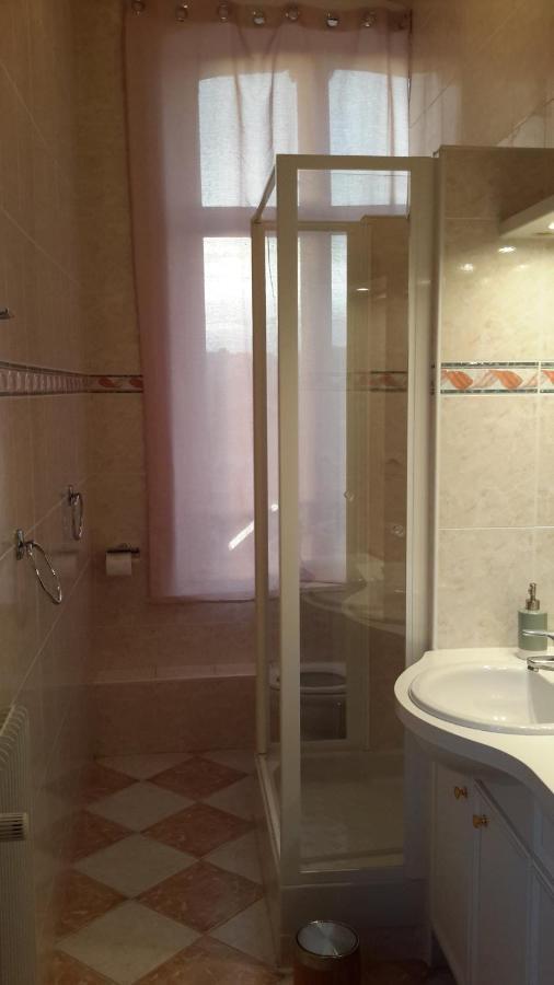 La Belle Boulonnaise Bed & Breakfast บูโลญ-ซูร์-แมร์ ภายนอก รูปภาพ