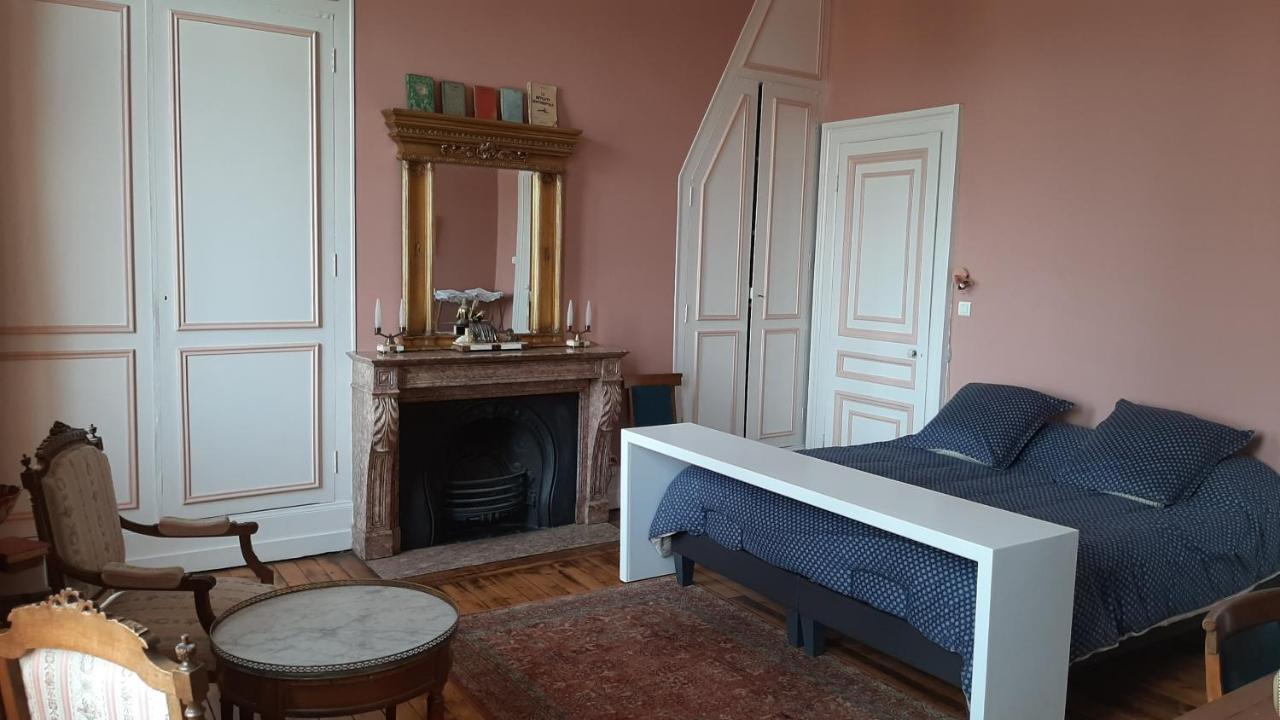 La Belle Boulonnaise Bed & Breakfast บูโลญ-ซูร์-แมร์ ภายนอก รูปภาพ